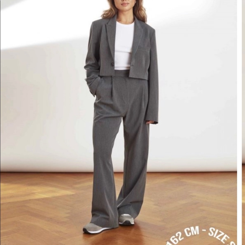 Djerf Avenue - Favorite Pants Grey
